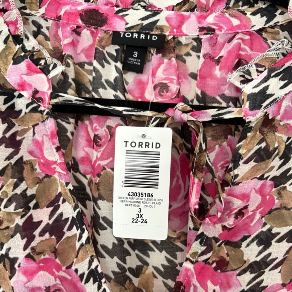 NWT Torrid Chiffon Puff Short Sleeve Blouse Herringbone Roses Plaid - Picture 6 of 8